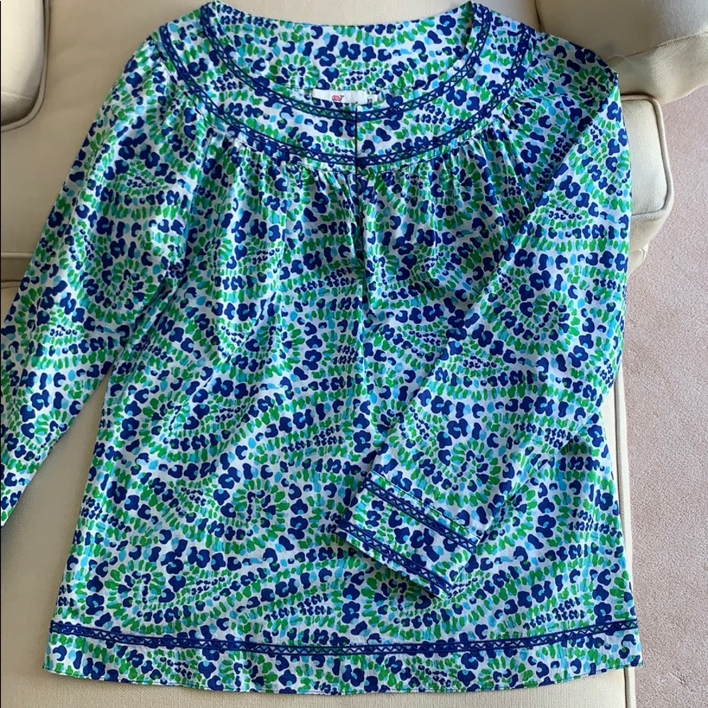 Beautiful Women’s Vineyard Vines Blouse